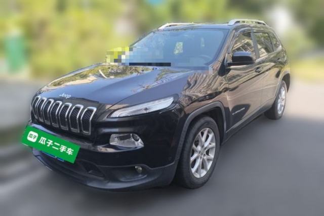 Used Jeep Cherokee 2016 2.0L Superior Edition