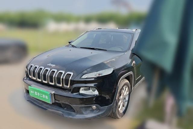 Used Jeep Cherokee 2016 2.0L Superior Edition