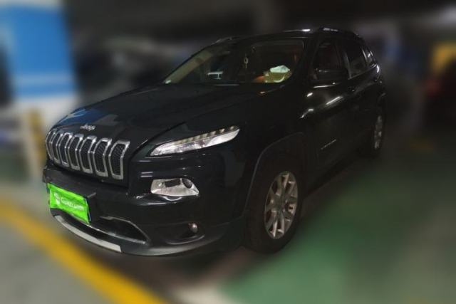 Used Jeep Cherokee 2016 2.4L Professional Smart Version