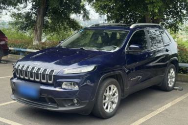 Used Jeep Cherokee 2016 2.4L Leading Edition