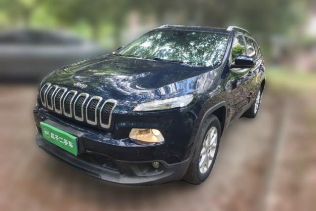 Used Jeep Cherokee 2016 2.0L Superior Edition