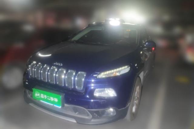 Used Jeep Cherokee 2016 2.4L Professional Smart Version