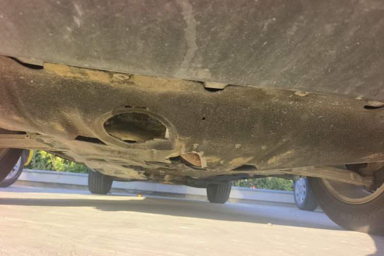 Used Jeep Cherokee 2016 2.4L Professional Smart Version Chassis Front