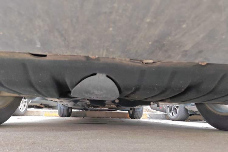Used Jeep Cherokee 2016 2.0L Smart Version Chassis Front