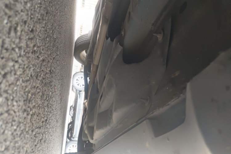 Used Jeep Cherokee 2016 2.4L Leading Edition Chassis Front Left