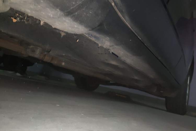 Used Jeep Cherokee 2016 2.0L Superior Edition Chassis Front Left