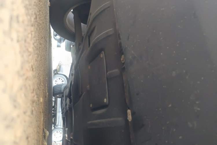 Used Jeep Cherokee 2016 2.4L Leading Edition Chassis Front