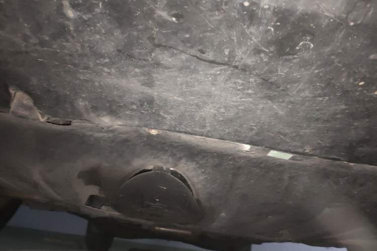 Used Jeep Cherokee 2016 2.0L Superior Edition Chassis Front