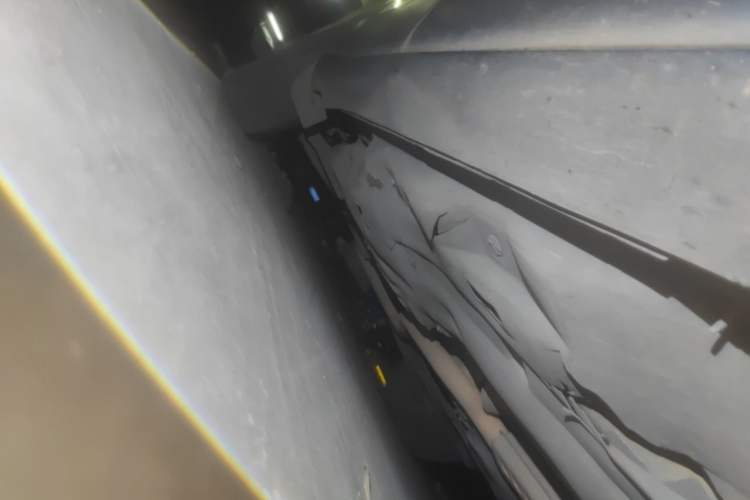 Used Jeep Cherokee 2016 2.4L Professional Smart Version Chassis Front Right