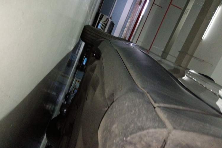 Used Jeep Cherokee 2016 2.0L Superior Edition Chassis Front Right
