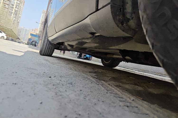 Used Jeep Cherokee 2016 2.4L Leading Edition Chassis Front Right