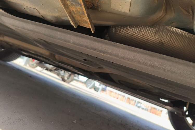 Used Jeep Cherokee 2016 2.4L Leading Edition Chassis Rear Left