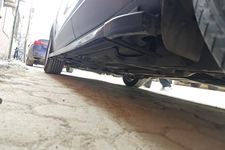 Used Jeep Cherokee 2016 2.4L Leading Edition Chassis Rear Left