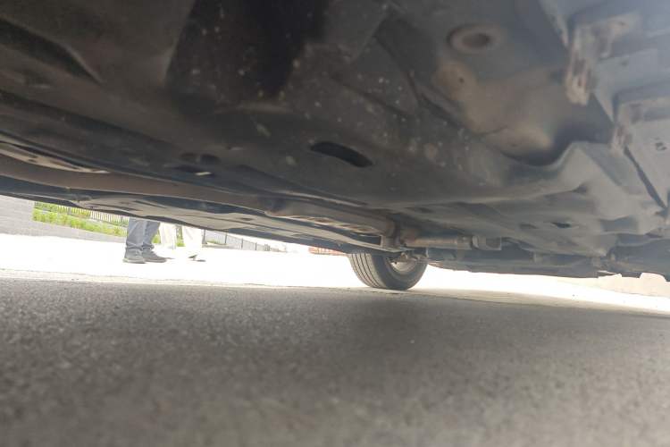 Used Jeep Cherokee 2016 2.4L Leading Edition Chassis Rear Right