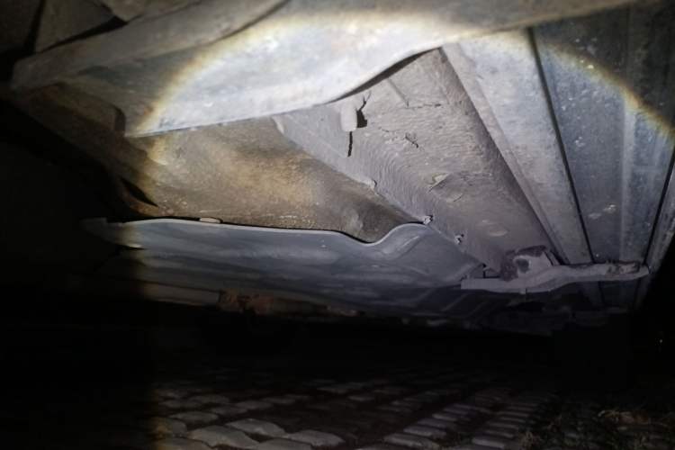 Used Jeep Cherokee 2016 2.4L Professional Edition Chassis Rear Right