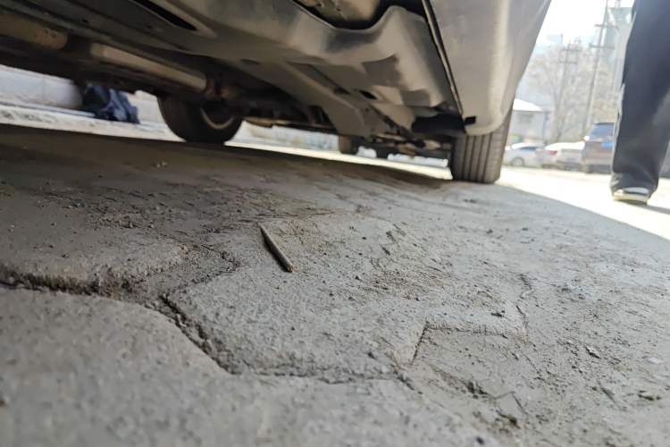 Used Jeep Cherokee 2016 2.4L Leading Edition Chassis Rear Right