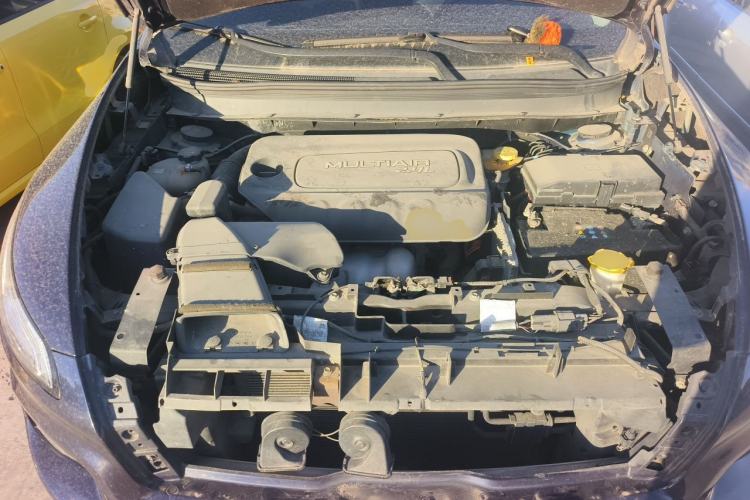 Used Jeep Cherokee 2016 2.4L Professional Smart Version Engine Bay