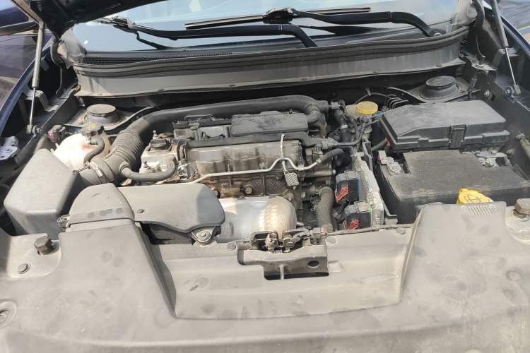 Used Jeep Cherokee 2016 2.4L Leading Edition Engine Bay