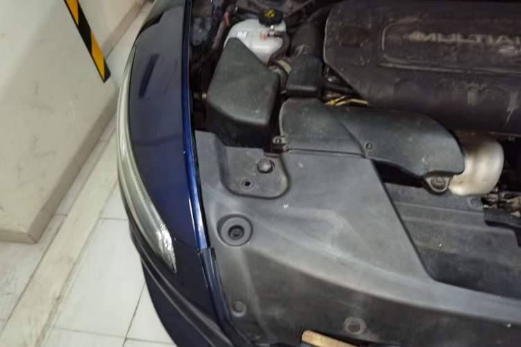 Used Jeep Cherokee 2016 2.4L Professional Smart Version Engine Bay Right