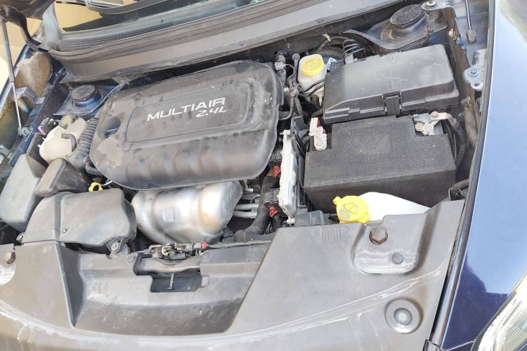 Used Jeep Cherokee 2016 2.4L Leading Smart Version Engine Bay