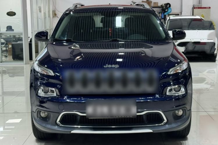 Used Jeep Cherokee 2016 2.4L Superior Edition Exterior 1