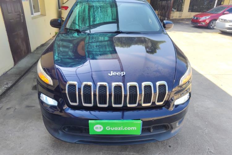 Used Jeep Cherokee 2016 2.4L Leading Smart Version Exterior 1