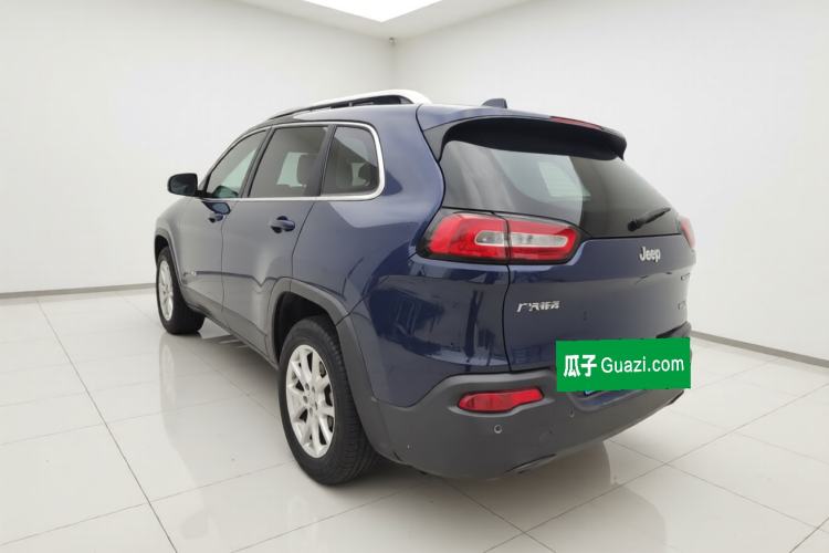 Used Jeep Cherokee 2016 2.4L Leading Edition Exterior 3