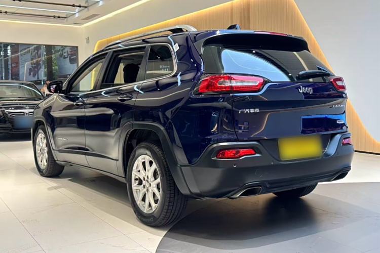 Used Jeep Cherokee 2016 2.4L Leading Edition Exterior 5