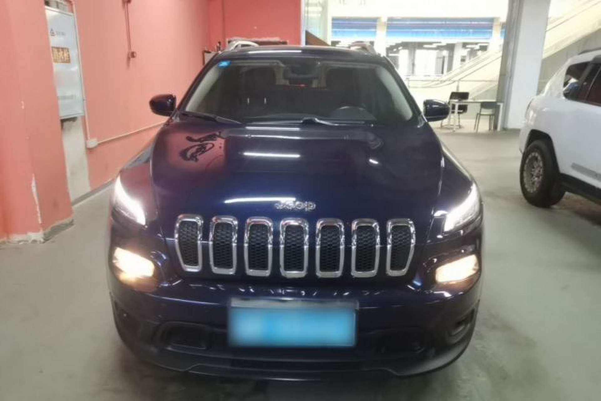 Used Jeep Cherokee 2016 2.4L Leading Edition Front