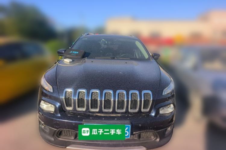 Used Jeep Cherokee 2016 2.4L Professional Smart Version Front