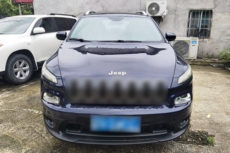Used Jeep Cherokee 2016 2.0L Leading Edition Front