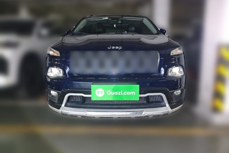 Used Jeep Cherokee 2016 2.4L Leading Edition
