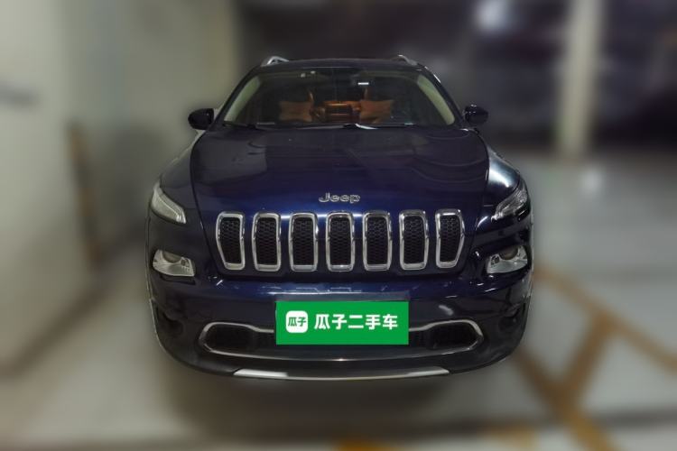 Used Jeep Cherokee 2016 2.4L Professional Smart Version Front