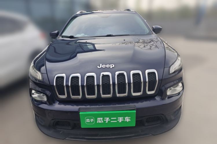 Used Jeep Cherokee 2016 2.4L Leading Edition Front