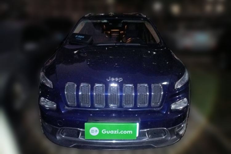 Used Jeep Cherokee 2016 2.4L Professional Edition Front