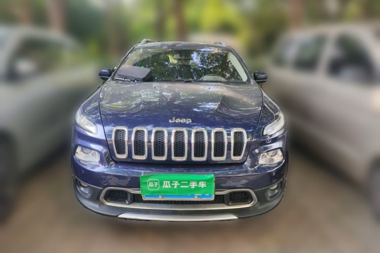 Used Jeep Cherokee 2016 2.4L Professional Smart Version Front