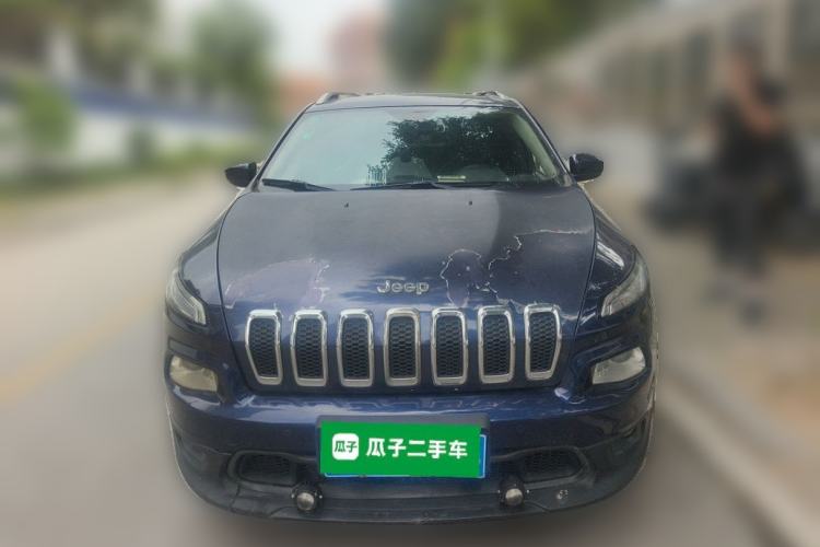 Used Jeep Cherokee 2016 2.0L Superior Edition Front
