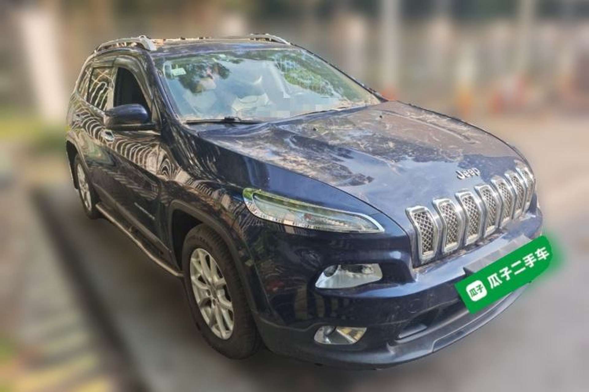 Used Jeep Cherokee 2016 2.0L Superior Edition Front Right 45 Deg