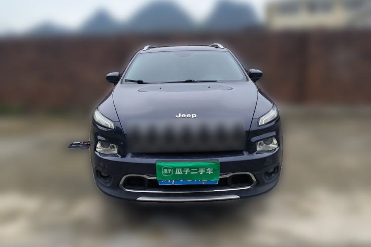 Used Jeep Cherokee 2016 2.4L Professional Edition Front