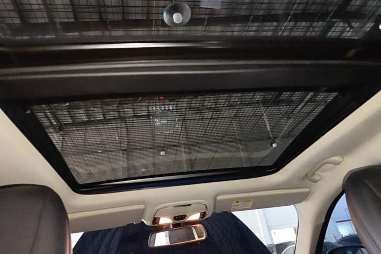 Used Jeep Cherokee 2016 2.0L Superior Edition Headliner