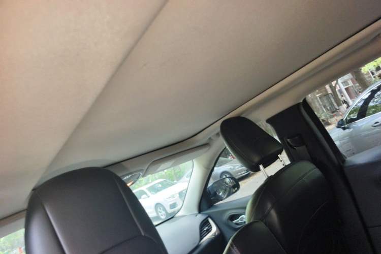 Used Jeep Cherokee 2016 2.0L Superior Edition Headliner