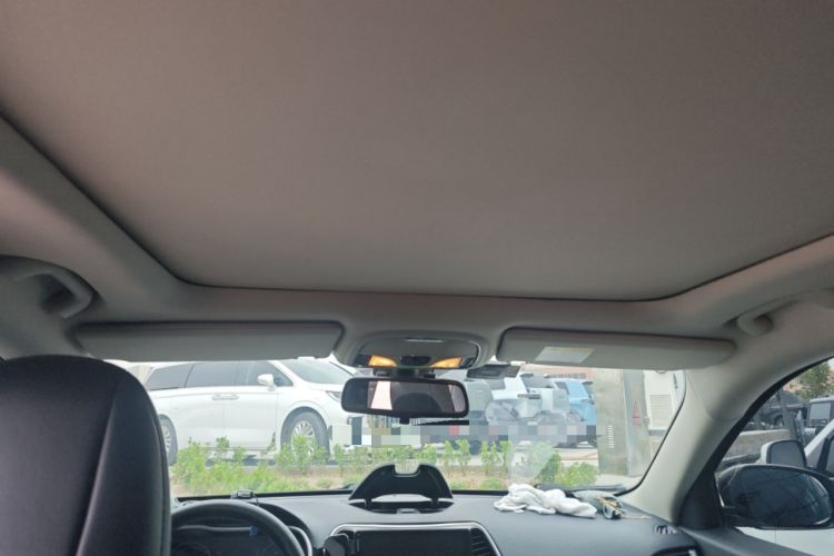Used Jeep Cherokee 2016 2.4L Leading Edition Headliner