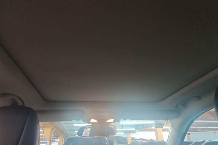 Used Jeep Cherokee 2016 2.0L Superior Edition Headliner