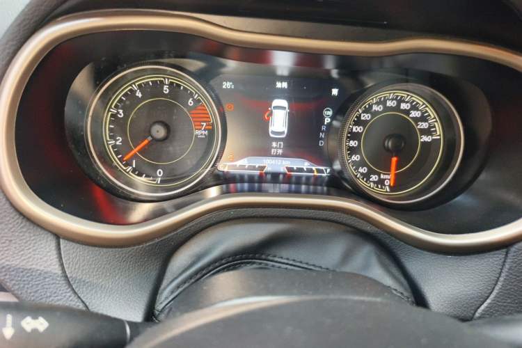 Used Jeep Cherokee 2016 2.0L Superior Edition Instrument Cluster