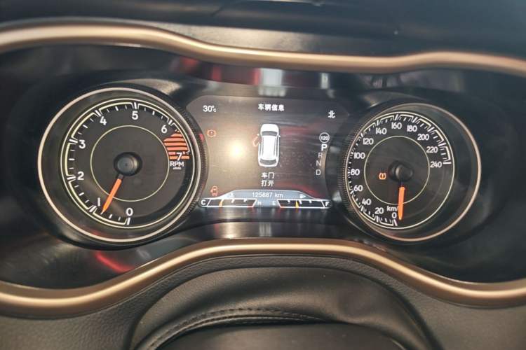 Used Jeep Cherokee 2016 2.0L Superior Edition Instrument Cluster