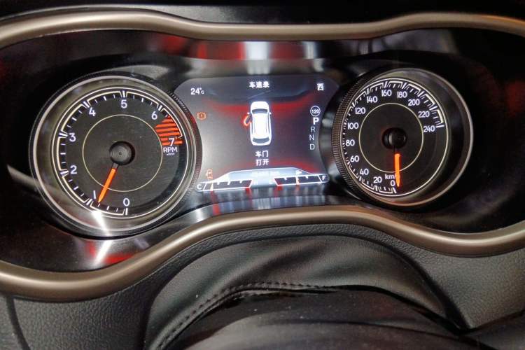 Used Jeep Cherokee 2016 2.0L Superior Edition Instrument Cluster