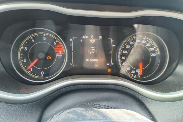 Used Jeep Cherokee 2016 2.4L Leading Edition Instrument Cluster