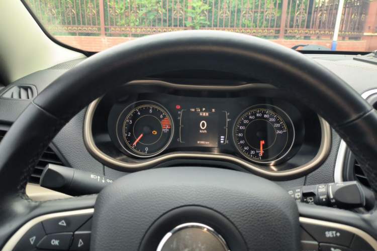 Used Jeep Cherokee 2016 2.4L Professional Edition Instrument Cluster