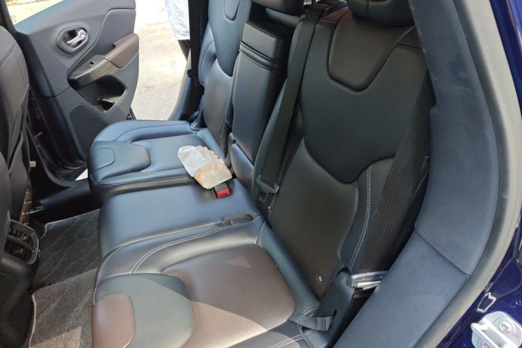 Used Jeep Cherokee 2016 2.4L Professional Smart Version Left Rear Seat