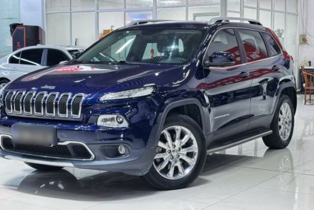 Used Jeep Cherokee 2016 2.4L Superior Edition